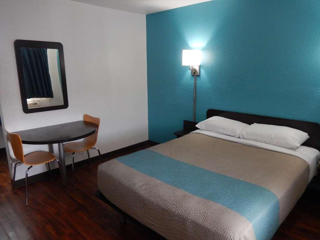 Motel 6 波特兰 客房 照片